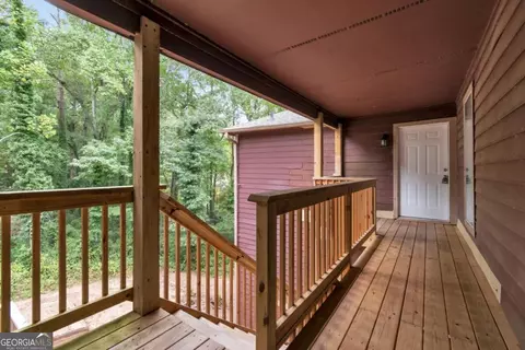 5557 Mountain Springs Cir, Stone Mountain, GA 30088