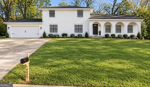 4000 Seven Hills Trl, Stone Mountain, GA 30083
