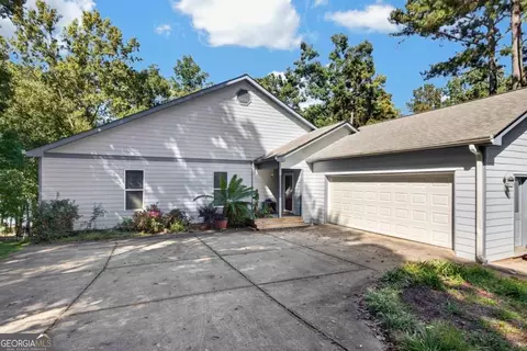 265 E River Bend Dr, Eatonton, GA 31024