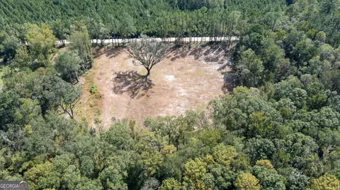 2374 Colesburg Tompkins Rd, Woodbine, GA 31569
