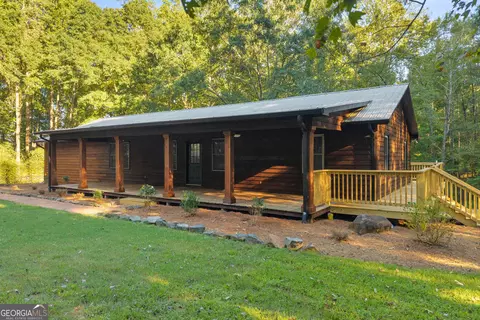 273 Sycamore St, Homer, GA 30547