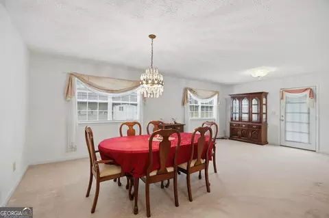 Dining - 106 Jandale Dr, Lagrange, GA 30241 photo 2 of 3