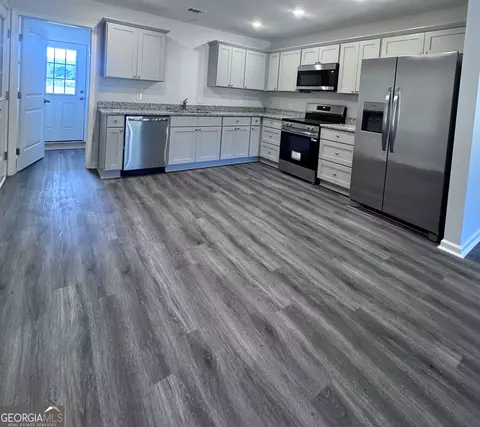 Kitchen - 61 Crestview Ln, Claxton, GA 30417 photo 1 of 1