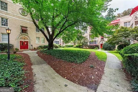 2222 Peachtree Rd NW #A3, Atlanta, GA 30309