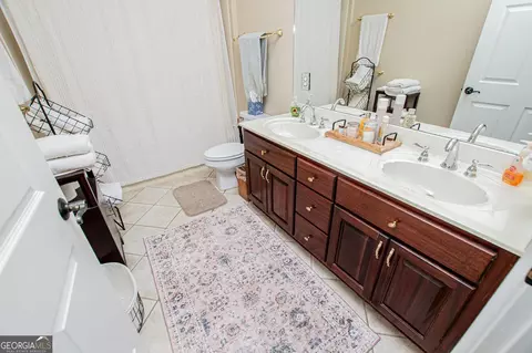 Bath - 9140 Patrick Pl, Winston, GA 30187 photo 10 of 11