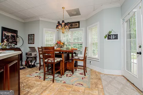 Dining - 9140 Patrick Pl, Winston, GA 30187 photo 4 of 5