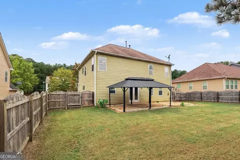 Exterior - 70 Kestrel Cir, Covington, GA 30014 photo 9 of 11