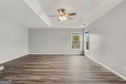 Living - 70 Kestrel Cir, Covington, GA 30014 photo 7 of 8