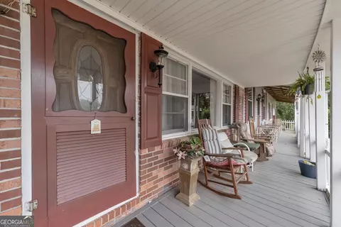 Exterior - 275 Arlin Williams Rd, Toccoa, GA 30577 photo 2 of 14