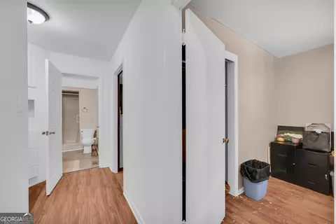 Entry Way - 275 Arlin Williams Rd, Toccoa, GA 30577 photo 5 of 11