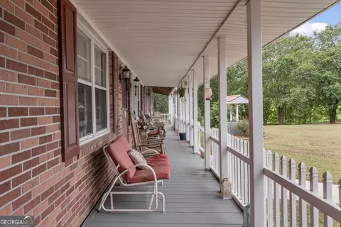 Exterior - 275 Arlin Williams Rd, Toccoa, GA 30577 photo 10 of 14
