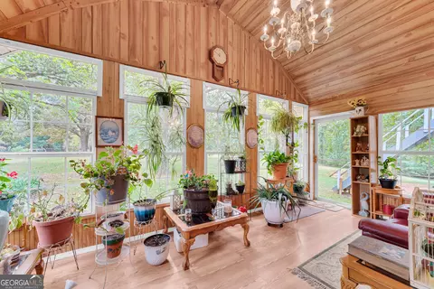 Exterior - 275 Arlin Williams Rd, Toccoa, GA 30577 photo 4 of 14
