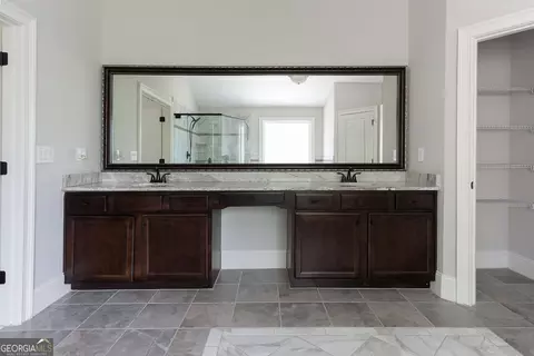 Bath - 3079 Hidden Falls Dr, Buford, GA 30519 photo 5 of 5