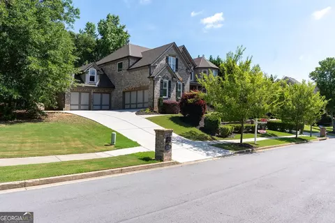 Exterior - 3079 Hidden Falls Dr, Buford, GA 30519 photo 2 of 8
