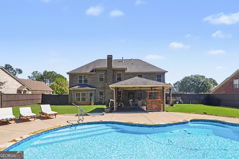 Exterior - 313 Snow Bird Dr, Hampton, GA 30228 photo 6 of 10