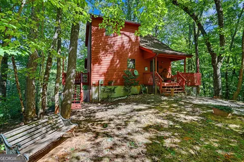 618 Bent Laurel Ridge Rd, Clayton, GA 30525