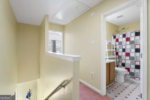 Entry Way - 6701 Sunset Ct, Rex, GA 30273 photo 6 of 6