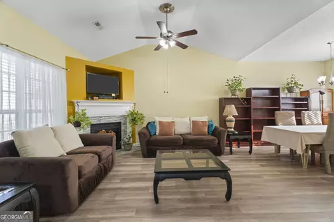 Living - 6701 Sunset Ct, Rex, GA 30273 photo 2 of 2