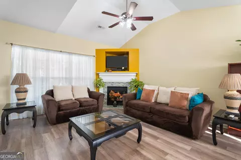 Living - 6701 Sunset Ct, Rex, GA 30273 photo 1 of 2