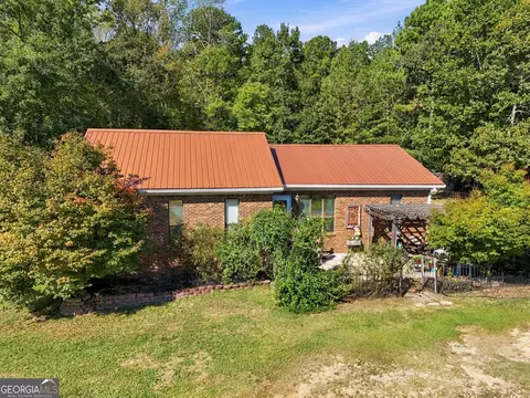 525 Dean Rd, Greenville, GA 30222