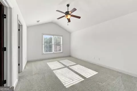 Bedroom - 605 Settles Brook Ct, Suwanee, GA 30024 photo 3 of 10