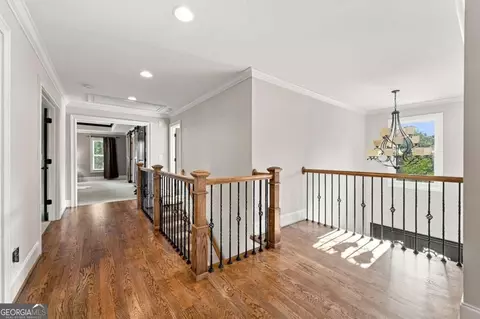 Entry Way - 605 Settles Brook Ct, Suwanee, GA 30024 photo 8 of 9
