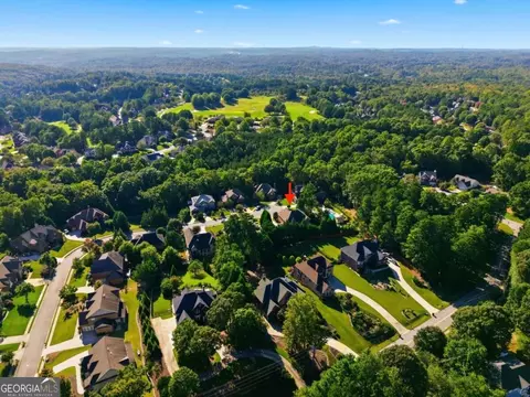 View/Area - 605 Settles Brook Ct, Suwanee, GA 30024 photo 2 of 7