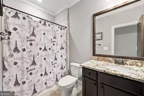 Bath - 605 Settles Brook Ct, Suwanee, GA 30024 photo 3 of 9
