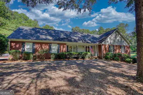 3071 Lee Rd, Snellville, GA 30039