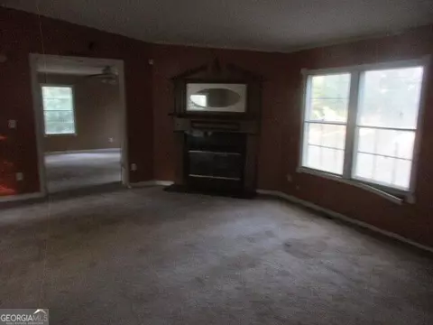 Living - 205 Ruby Rd, Jackson, GA 30233 photo 2 of 2