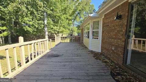 Exterior - 3245 Hamilton Mill Rd, Buford, GA 30519 photo 14 of 18