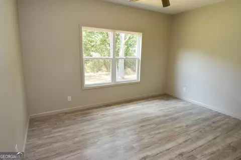 Bedroom - 164 Johnson St, Barnesville, GA 30204 photo 1 of 4