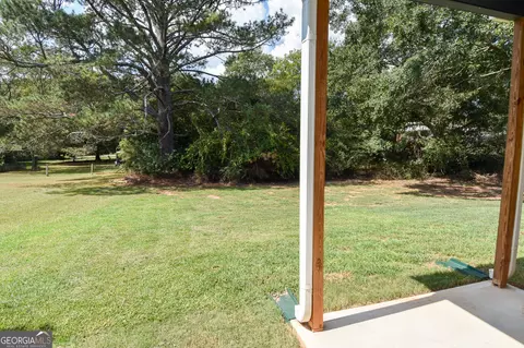 Exterior - 164 Johnson St, Barnesville, GA 30204 photo 8 of 12