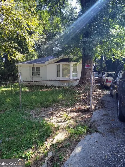 5212 Albert Dr, Forest Park, GA 30297