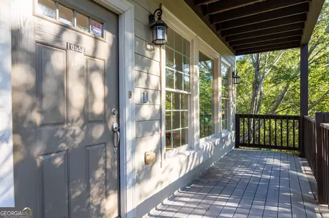 1055 Davis Cir NW #R, Atlanta, GA 30318