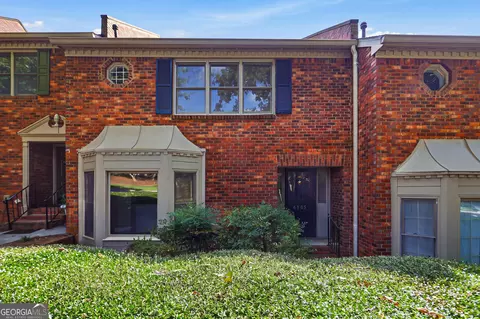 6305 Windsor Trace Dr, Peachtree Corners, GA 30092