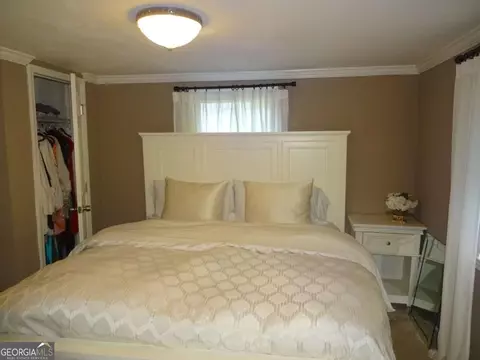 463 Thunder Rd, Buford, GA 30518 photo 4