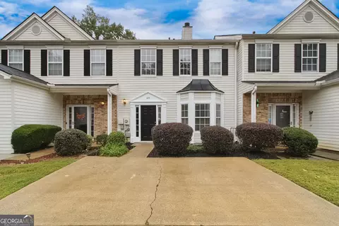 409 Timber Gate Dr, Lawrenceville, GA 30045