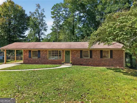 968 Seville Dr, Clarkston, GA 30021