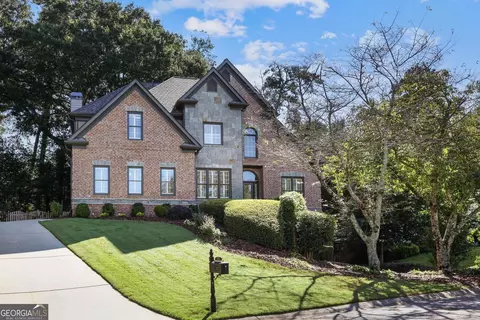 12 Bonnie Ln NE, Sandy Springs, GA 30328