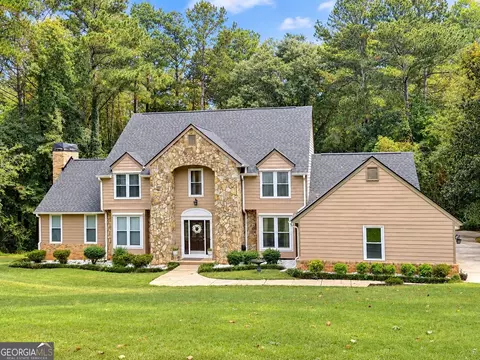 1208 Milford Forest Dr SW, Marietta, GA 30008