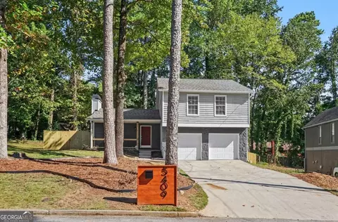 Exterior - 5409 Biffle Downs Rd, Stone Mountain, GA 30088 photo 3 of 6
