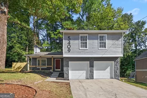 Exterior - 5409 Biffle Downs Rd, Stone Mountain, GA 30088 photo 4 of 6