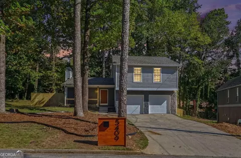 Exterior - 5409 Biffle Downs Rd, Stone Mountain, GA 30088 photo 2 of 6