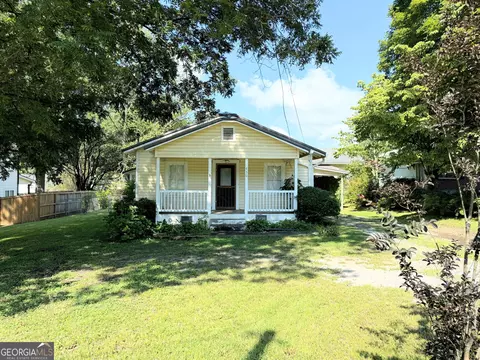 450 Bowdon St, Tallapoosa, GA 30176