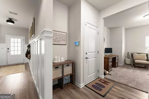 Entry Way - 409 Murphy Ave, Canton, GA 30114 photo 2 of 3
