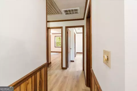 Entry Way - 210 Bunch Rd, Tignall, GA 30668 photo 4 of 5