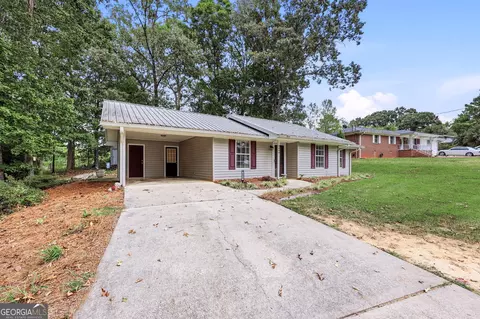 Exterior - 4844 Forest Blvd, Gainesville, GA 30506 photo 1 of 7