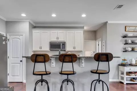 Kitchen - 810 Flatbottom Rd, Ball Ground, GA 30107 photo 1 of 3