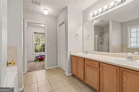Entry Way - 50 Trelawney Ln, Covington, GA 30016 photo 2 of 2